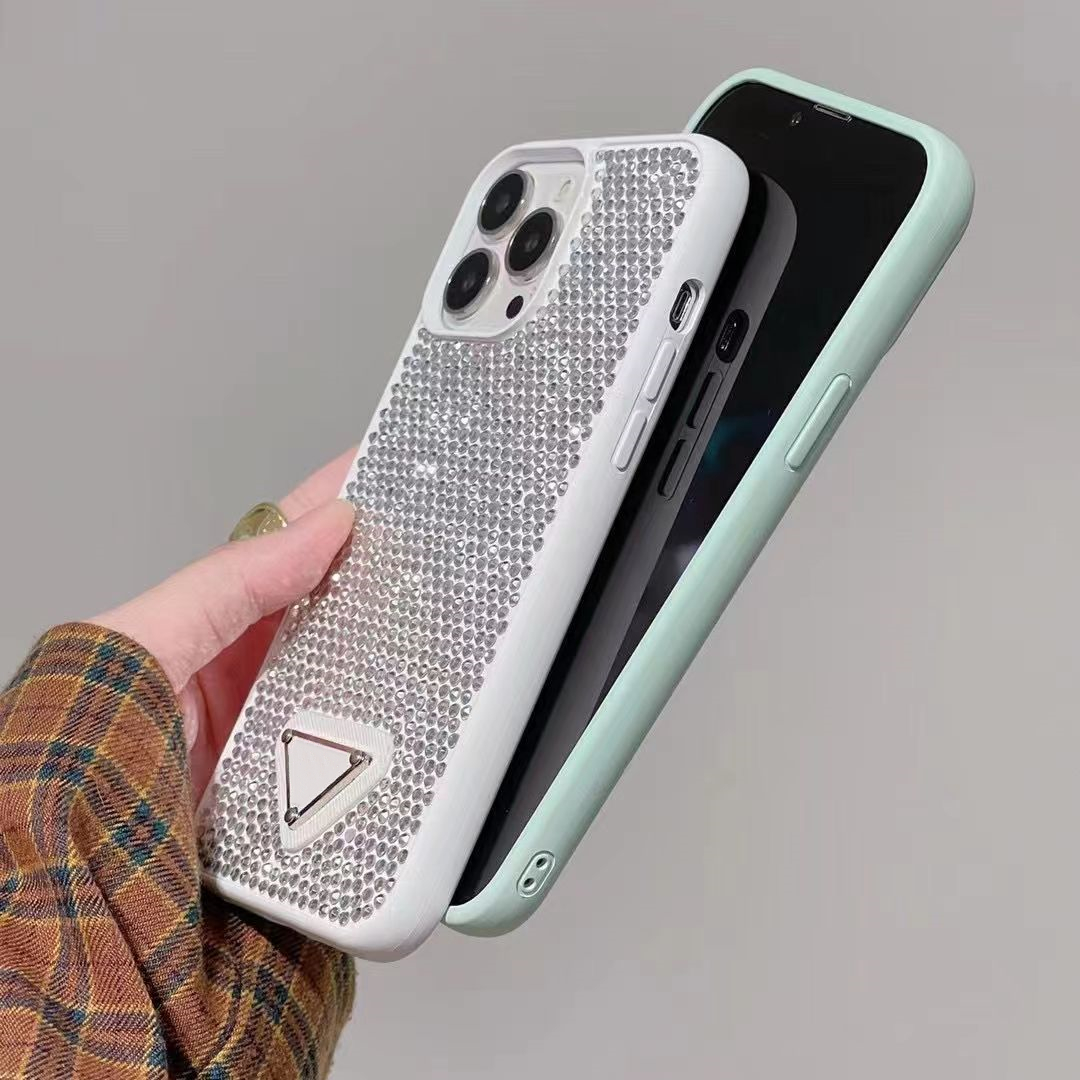 Fashion Designer Shining Phone Cases For iPhone 14 13 12 Pro Max Diamond Mobile Back Shell 14Pro 14Plus 14ProMax 13Pro 13ProMax Cellphone Cover Case, Customize (please consult me)
Fashion Designer Shining Phone Cases For iPhone 14 13 12 Pro Max Diamond Mobile Back Shell 14Pro 14Plus 14ProMax 13Pro 13ProMax Cellphone Cover Case, Customize (please consult me)