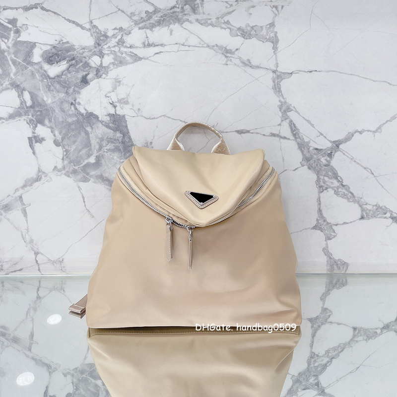 Large Capacity Backpack Luggage the tote bag for Woman Man Casual Duffle Travel bags Designer Backpacks Handbags Purse Fashion Men Women handbag Bookbag school bags
Large Capacity Backpack Luggage the tote bag for Woman Man Casual Duffle Travel bags Designer Backpacks Handbags Purse Fashion Men Women handbag Bookbag school bags