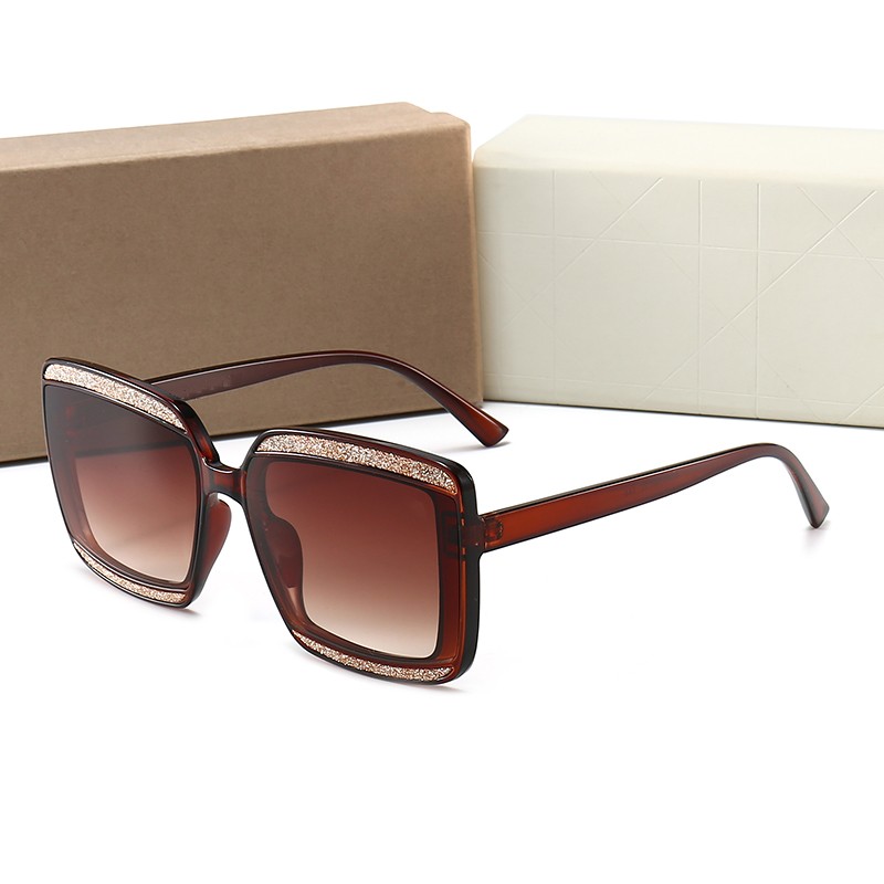 Fashion Designer Sunglasses Classic Eyeglasses Goggle Outdoor Beach Sun Glasses For Man Woman 6 Color Optional Triangular signature
Fashion Designer Sunglasses Classic Eyeglasses Goggle Outdoor Beach Sun Glasses For Man Woman 6 Color Optional Triangular signature