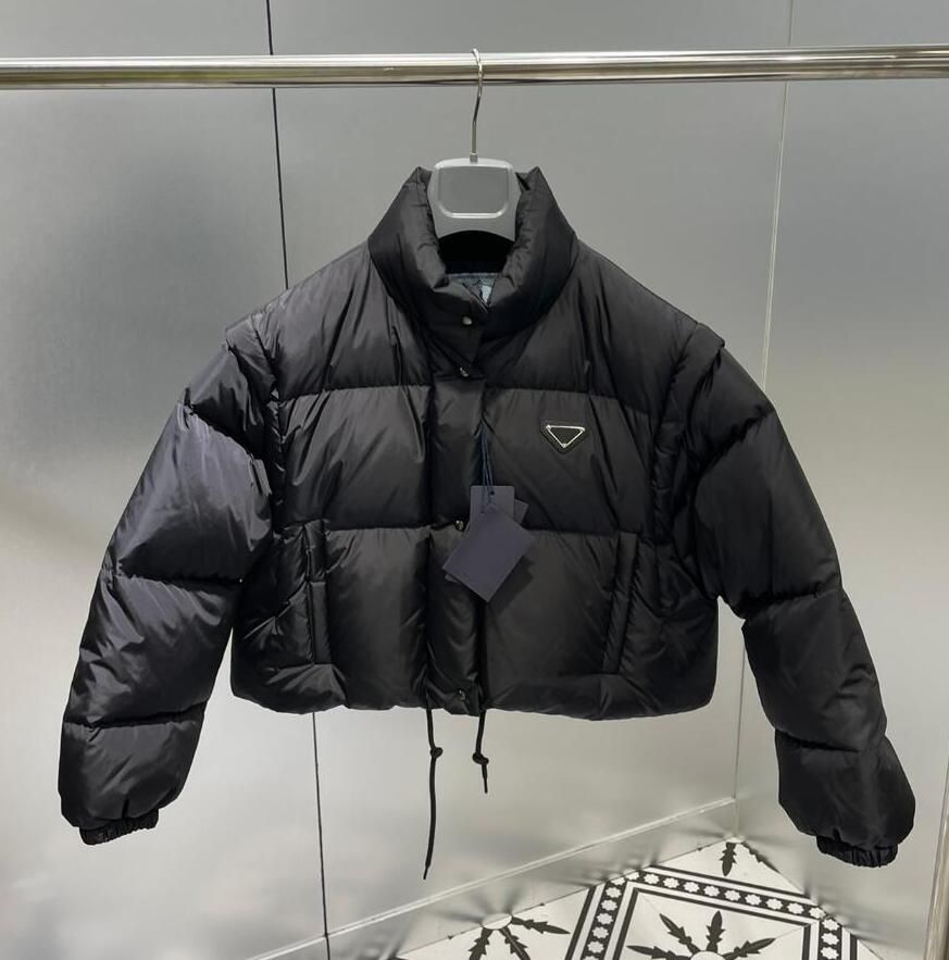 Winter Designer Women down Jacket Coats With Letters Belts Windbreaker for Womens Jackets Sleeves Removable Outerwear Warm Parkas 5 Colors Optional, Size
Winter Designer Women down Jacket Coats With Letters Belts Windbreaker for Womens Jackets Sleeves Removable Outerwear Warm Parkas 5 Colors Optional, Size