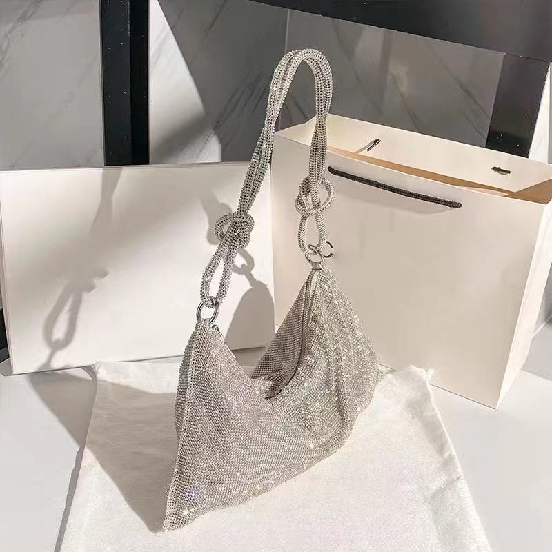 Evening Bags Luxury Designer Fashion Evening Bags CultGaias HERA NANO Women Handbags Shoulder for Ladies Hobo Diamond Shiny Hobos Handle Shining, Black
Evening Bags Luxury Designer Fashion Evening Bags CultGaias HERA NANO Women Handbags Shoulder for Ladies Hobo Diamond Shiny Hobos Handle Shining, Black