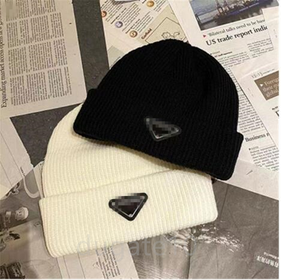 2022 Hot Luxury beanies designer Winter Bean men and women Fashion design knit hats fall woolen cap letter jacquard unisex warm skull hat H23
2022 Hot Luxury beanies designer Winter Bean men and women Fashion design knit hats fall woolen cap letter jacquard unisex warm skull hat H23