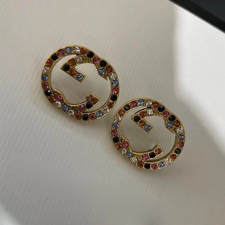 Simple 18K Gold Plated 925 Silver Luxury Brand Designers Letters Stud Geometric Famous Women Colorful Crystal Rhinestone Pearl Earring Wedding Party Gift Jewerlry
Simple 18K Gold Plated 925 Silver Luxury Brand Designers Letters Stud Geometric Famous Women Colorful Crystal Rhinestone Pearl Earring Wedding Party Gift Jewerlry