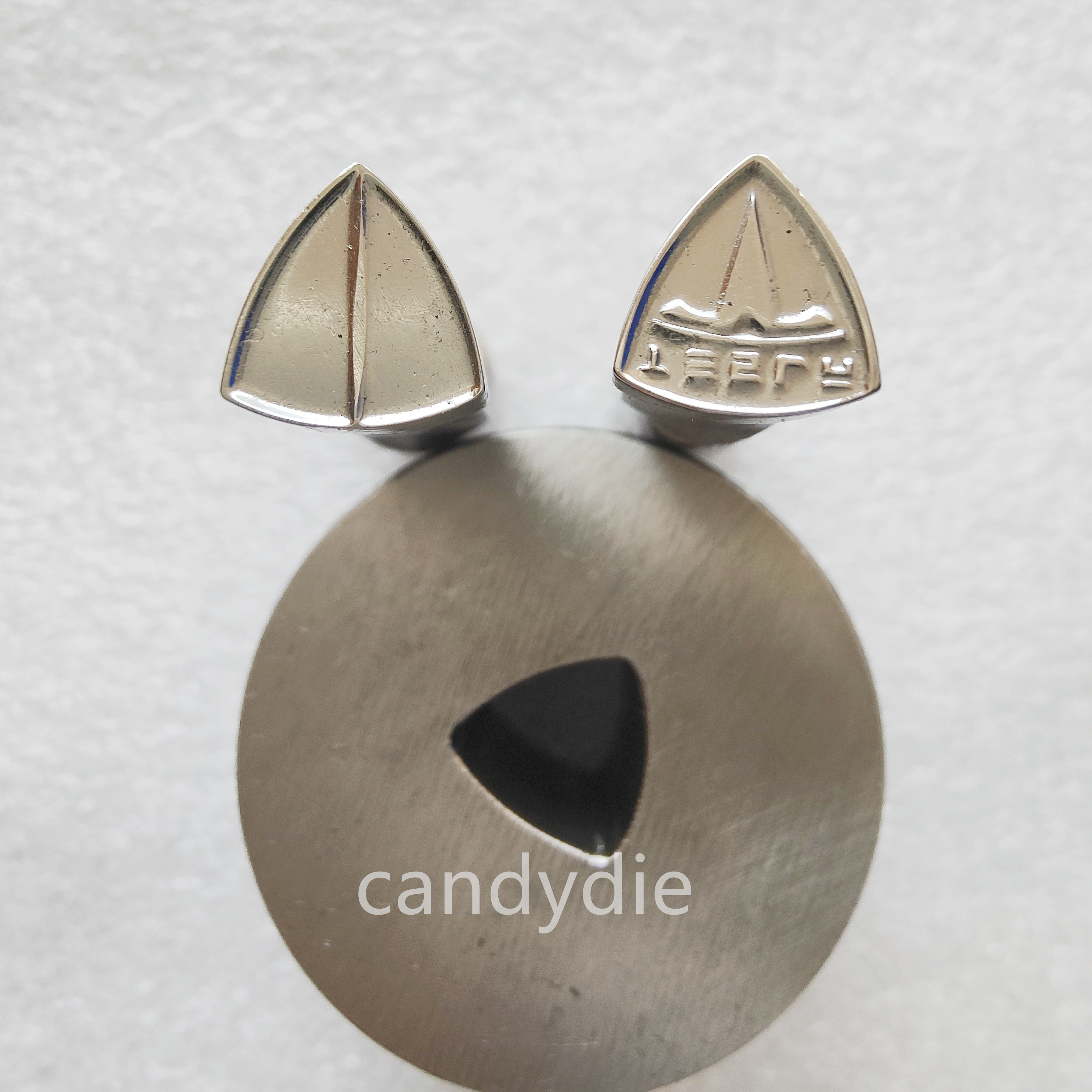 3D Milk Candy Tools Manufactured stocks Tablet Die tdp mold mould Press Punch Set Cast For TDP0 or TDP1.5 TDP5 Machine
3D Milk Candy Tools Manufactured stocks Tablet Die tdp mold mould Press Punch Set Cast For TDP0 or TDP1.5 TDP5 Machine
