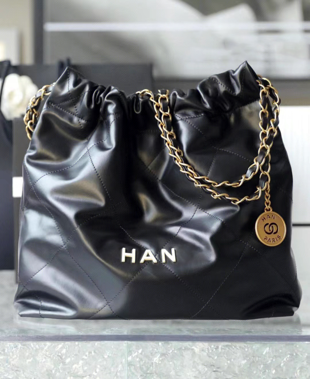2022 new style Luxurys Designers famous Bags leather travel womens mens Wallets chain Shopping Hobo gift Wholesale Cross Body totes tramp Shoulder hangbag purse, Grey
2022 new style Luxurys Designers famous Bags leather travel womens mens Wallets chain Shopping Hobo gift Wholesale Cross Body totes tramp Shoulder hangbag purse, Grey
