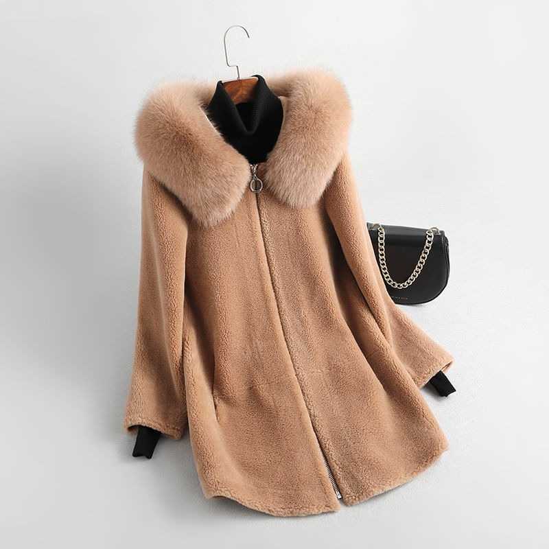 Women' Fur Faux Women Autumn Winter Real Lamb Coat Female Warm Collar Hooded Natural Sheep Shearing Wool Jacket Ladies Outwear Y818 T221102, Hui
Women' Fur Faux Women Autumn Winter Real Lamb Coat Female Warm Collar Hooded Natural Sheep Shearing Wool Jacket Ladies Outwear Y818 T221102, Hui