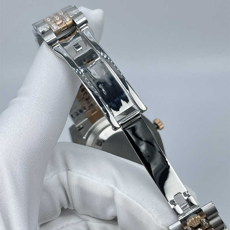 Other Watches Wristwatches Mens Diamond Watch 41MM Automatic Mechanical Women Watch Wristwatch Montre de Luxe Stainls Steel Strap For Men Fashion
Other Watches Wristwatches Mens Diamond Watch 41MM Automatic Mechanical Women Watch Wristwatch Montre de Luxe Stainls Steel Strap For Men Fashion