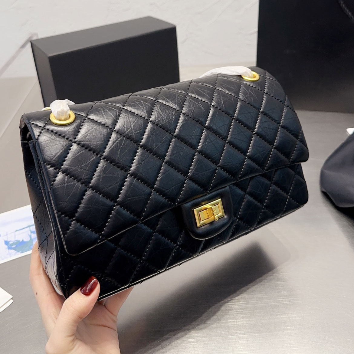 Womens Classic 2.55 Quilted Designer Bags Calfskin Gold Silver Hardware Chain Genuine LeatherMatelasse Shoulder Crossbody Luxury Multi Pochette Handbags 25/28cm, Box 
Womens Classic 2.55 Quilted Designer Bags Calfskin Gold Silver Hardware Chain Genuine LeatherMatelasse Shoulder Crossbody Luxury Multi Pochette Handbags 25/28cm, Box