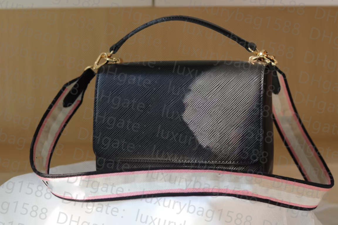10A Top women bag Single shoulder bag Fashion color straps Metal logo Design Clamshell buckle designer crossbody bag, Sky blue
10A Top women bag Single shoulder bag Fashion color straps Metal logo Design Clamshell buckle designer crossbody bag, Sky blue