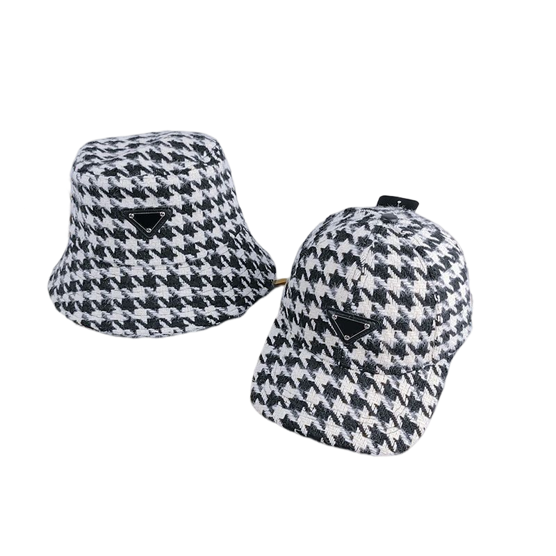 Fashion Designer Womens Baseball Cap Adumbral Forward Cap Flat Top Black White Figure Bucket Hat Casquette Adjustable Fit Hats P22110306, 01
Fashion Designer Womens Baseball Cap Adumbral Forward Cap Flat Top Black White Figure Bucket Hat Casquette Adjustable Fit Hats P22110306, 01