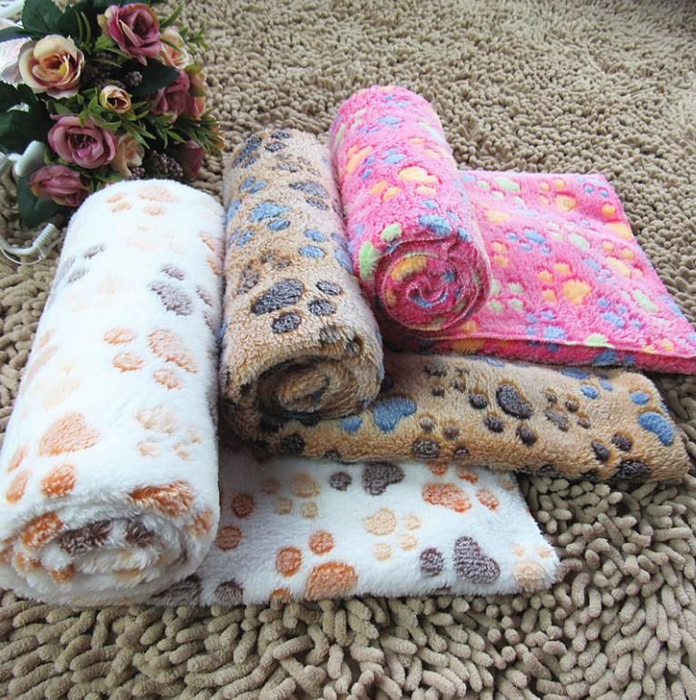 wholesale dog blanket Pet Blankets Paw Print Pattern Fleece cat blanket Extra Softness Fluffy Lightweight Washable, Note on the order
wholesale dog blanket Pet Blankets Paw Print Pattern Fleece cat blanket Extra Softness Fluffy Lightweight Washable, Note on the order