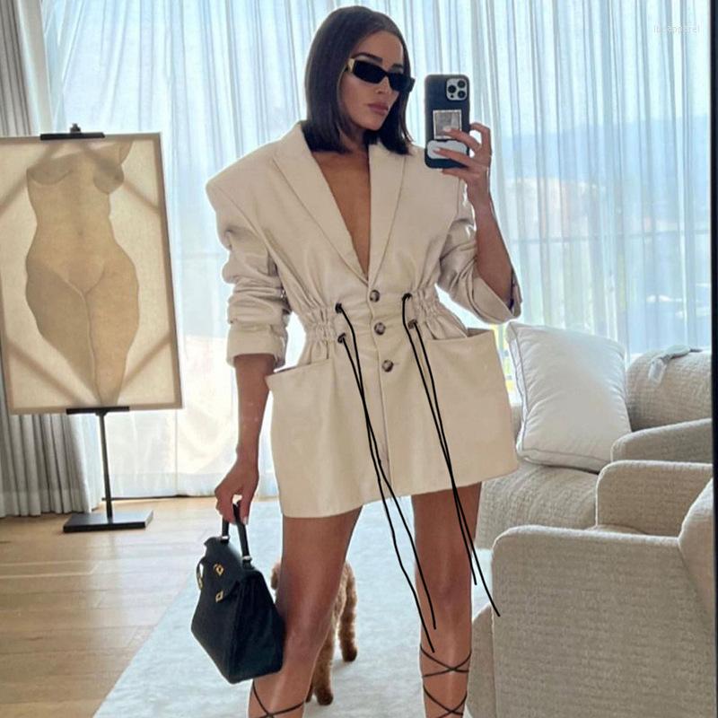 Women' Suits Women' Coat 2022 Autumn PU Leather Turn-down Collar With Drawstring Waist Temperament Pocket Single Breasted Clothing, Black
Women' Suits Women' Coat 2022 Autumn PU Leather Turn-down Collar With Drawstring Waist Temperament Pocket Single Breasted Clothing, Black