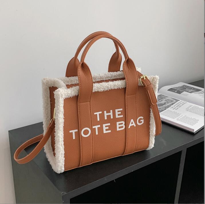 The Tote Bag Lady Famous Designer Cool Practical Large Capacity Plain Cross Body Shoulder Handbags Women Great Coin Purse Crossbody Casual Square Canvas Wallets
The Tote Bag Lady Famous Designer Cool Practical Large Capacity Plain Cross Body Shoulder Handbags Women Great Coin Purse Crossbody Casual Square Canvas Wallets