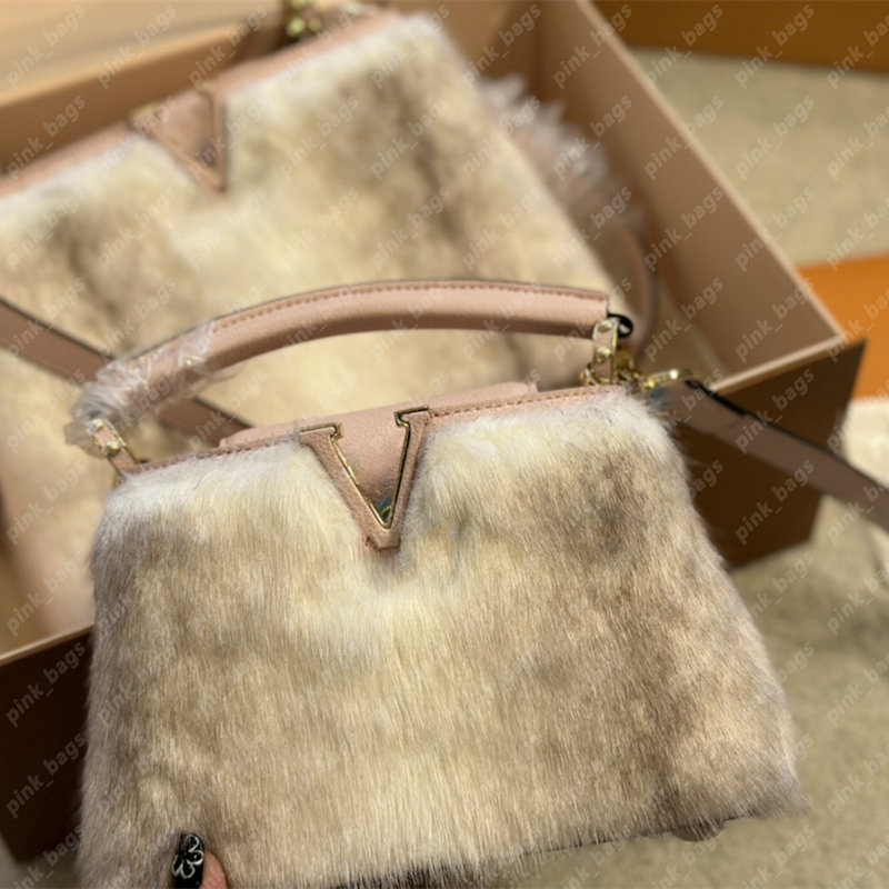 Furry Handbag Womens Designer Shoulder Bags Fuzzy Capucines Bag Luxurys Designers Handbags Crossbody Wallet Clutch Womens Backpack 1103, Extra bubble protection
Furry Handbag Womens Designer Shoulder Bags Fuzzy Capucines Bag Luxurys Designers Handbags Crossbody Wallet Clutch Womens Backpack 1103, Extra bubble protection
