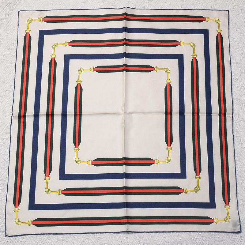 Scarves 2022 Fashion Small Fresh 70CM Square Hair Scarf For Women Shawls Silk Satin Bag Scarfs Female Neck
Scarves 2022 Fashion Small Fresh 70CM Square Hair Scarf For Women Shawls Silk Satin Bag Scarfs Female Neck