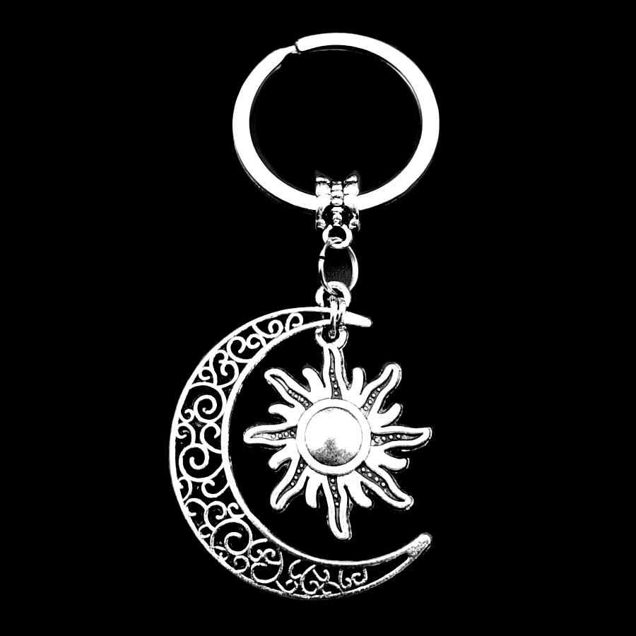 New Fashion Crescent MoonSun Keychain for Lovers Moon and Star Key ring for Boyfriend and Girlfriend
New Fashion Crescent MoonSun Keychain for Lovers Moon and Star Key ring for Boyfriend and Girlfriend