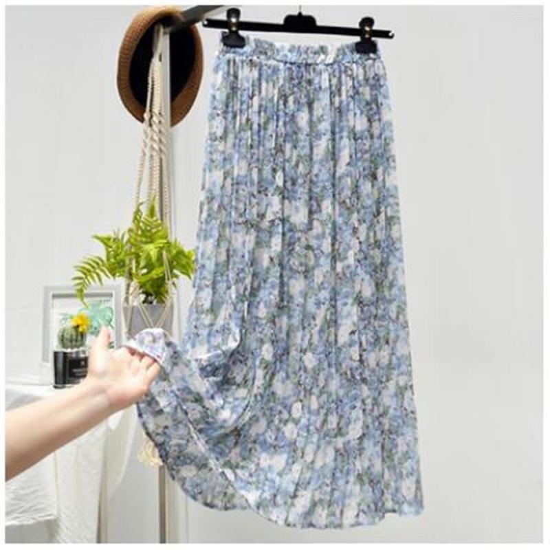 Skirts 2022 Summer Womens Vintage Floral Print Chiffon Pleated Skirt Elastic High Waist Casual Midi Women Clothes, 21 black
Skirts 2022 Summer Womens Vintage Floral Print Chiffon Pleated Skirt Elastic High Waist Casual Midi Women Clothes, 21 black