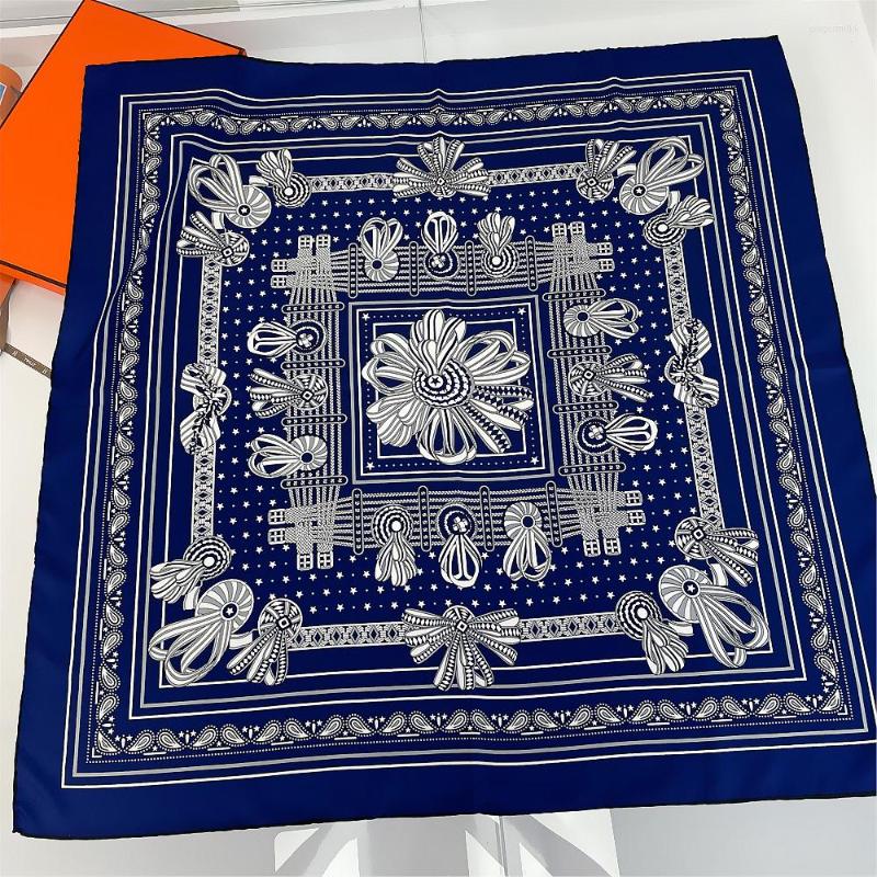 Scarves Manual Hand Rolled Twill Silk Scarf For Women Echarpes Foulards Femme Wrap Bandana Hijab 90CM Brand Medal Printed Square
Scarves Manual Hand Rolled Twill Silk Scarf For Women Echarpes Foulards Femme Wrap Bandana Hijab 90CM Brand Medal Printed Square