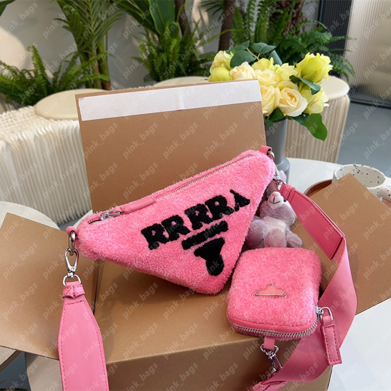 Cute Fuzzy Bag Women Winter Teddy Waist Bags Crossbody Chestpack Fuzzy Shoulder Bags Fluffy Bumbag Luxury Designer Fannypack Purses 1103, Pink
Cute Fuzzy Bag Women Winter Teddy Waist Bags Crossbody Chestpack Fuzzy Shoulder Bags Fluffy Bumbag Luxury Designer Fannypack Purses 1103, Pink