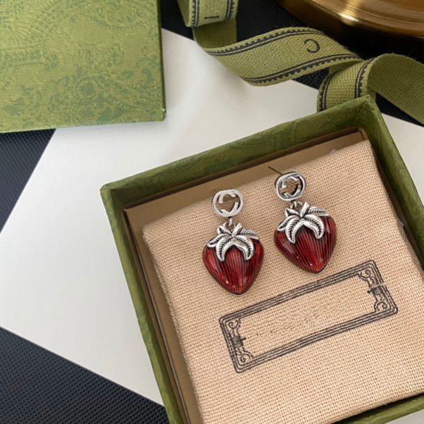 Classic High-end Design Earrings Charm Designer Brand Popular Fashion Female Style Selected Quality Gifts Valentines Day Christmas Never Fade Size 1.8x3.1cm A1107
Classic High-end Design Earrings Charm Designer Brand Popular Fashion Female Style Selected Quality Gifts Valentines Day Christmas Never Fade Size 1.8x3.1cm A1107