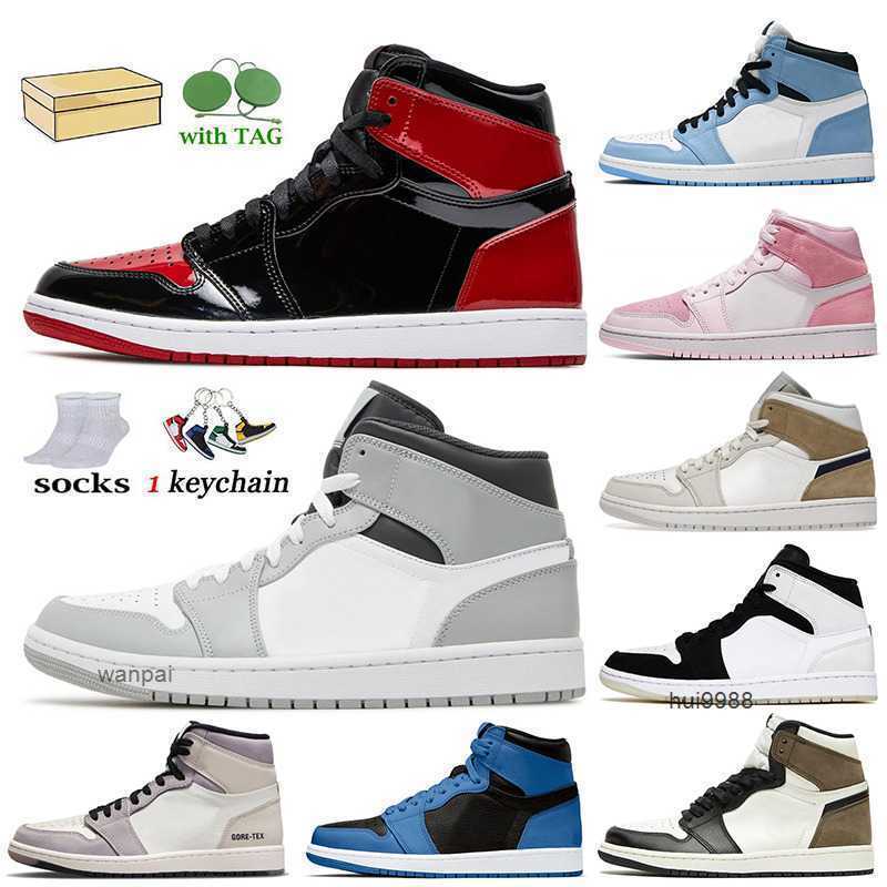 2023 Patent Bred Mid Light Smoke Grey Jumpman 1 Basketball Shoes 1s High OG Tan Suede Atmosphere Dark Marina Blue Armory Navy Women Mens Sport og designer shoes, D23 36-46 dark pony smoky mauve
2023 Patent Bred Mid Light Smoke Grey Jumpman 1 Basketball Shoes 1s High OG Tan Suede Atmosphere Dark Marina Blue Armory Navy Women Mens Sport og designer shoes, D23 36-46 dark pony smoky mauve