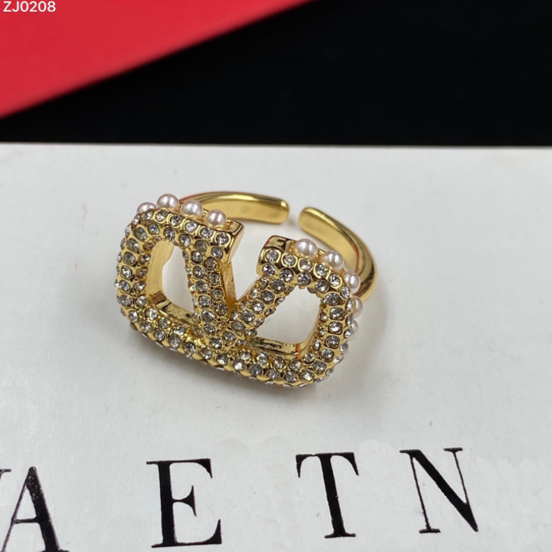 Designer Charm Rings Luxury Brand Ring Adjustable Fashion Style Popular Brand Selected Jewelry Accessories Campus Couple Gift Romantic Love Never Fade JZ096
Designer Charm Rings Luxury Brand Ring Adjustable Fashion Style Popular Brand Selected Jewelry Accessories Campus Couple Gift Romantic Love Never Fade JZ096