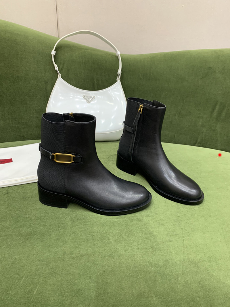 Fashion Ladies Ribbon Decorated Leathers Martin Boot Women Embroidered Leather Band Ankle Boots Top Designer Luxury woman Winter box Shoes size 35-40 -L0010, Picture color
Fashion Ladies Ribbon Decorated Leathers Martin Boot Women Embroidered Leather Band Ankle Boots Top Designer Luxury woman Winter box Shoes size 35-40 -L0010, Picture color