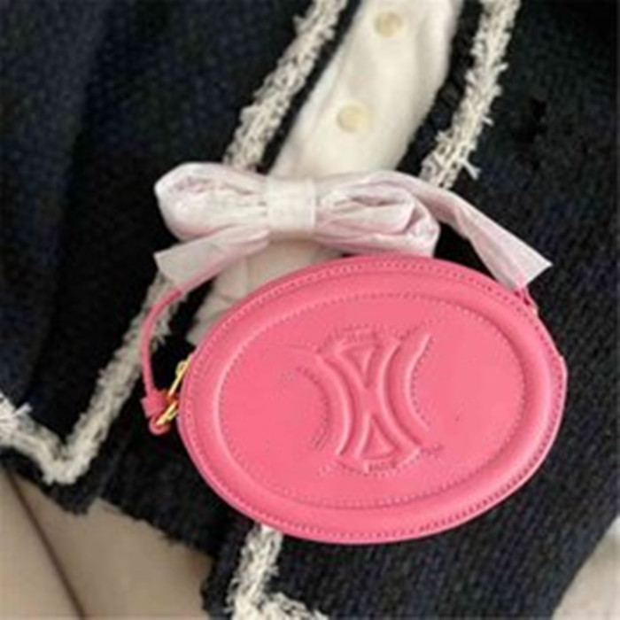 Factory Direct Sales of New Luxury Brand Bags Wholesale High Quality Female Triumphal Mini Leather One Shoulder Msenger Round, Black
Factory Direct Sales of New Luxury Brand Bags Wholesale High Quality Female Triumphal Mini Leather One Shoulder Msenger Round, Black