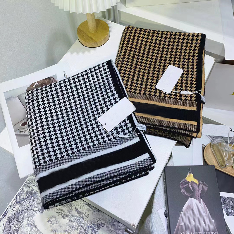 Imitation Cashmere Women D Scarf Winter Vintage Houndstooth Scarve Pashmina Mujer Female Foulard Bufanda Wrap Shawls Echarpe Hiver
Imitation Cashmere Women D Scarf Winter Vintage Houndstooth Scarve Pashmina Mujer Female Foulard Bufanda Wrap Shawls Echarpe Hiver