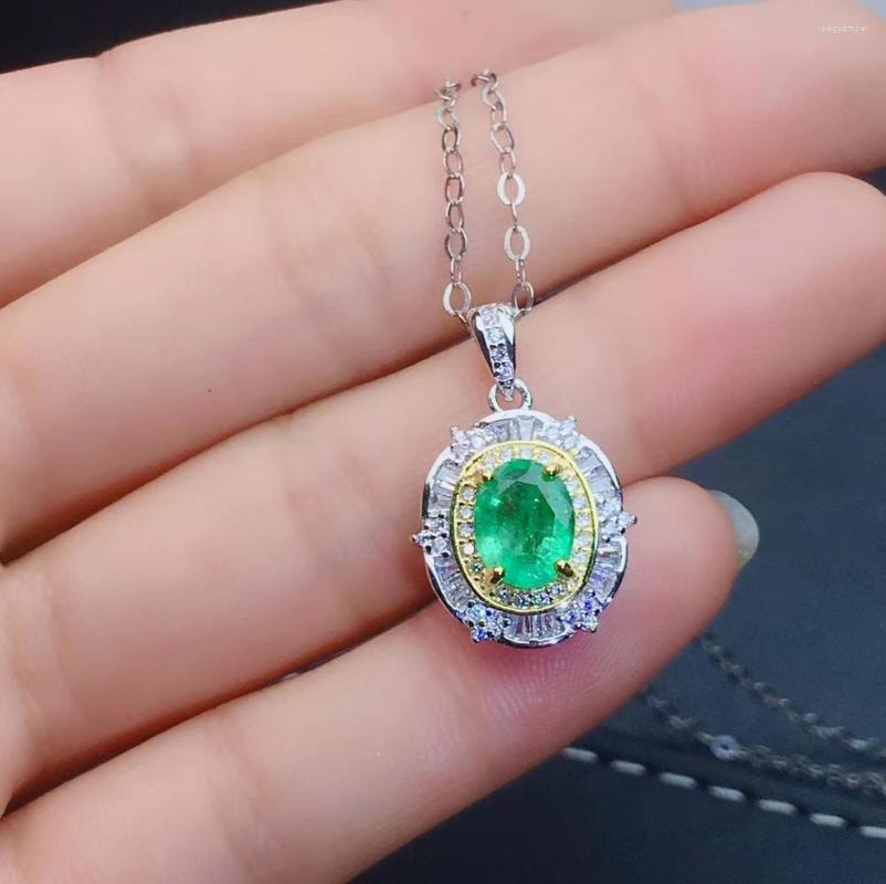 Chains Natural Green Emerald Gemstone Pendant For Silver Necklace Jewelry High-end Birthday Gift Shiny Fine Bright Color
Chains Natural Green Emerald Gemstone Pendant For Silver Necklace Jewelry High-end Birthday Gift Shiny Fine Bright Color