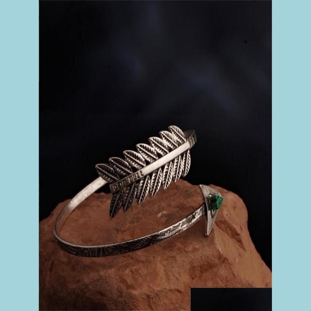 Bangle Bangle Exaggerated Personality Cupid Arrow Jewel Bracelet Wholesalebangle Drop Delivery 2022 Jewelry Bracelets Dholo
Bangle Bangle Exaggerated Personality Cupid Arrow Jewel Bracelet Wholesalebangle Drop Delivery 2022 Jewelry Bracelets Dholo