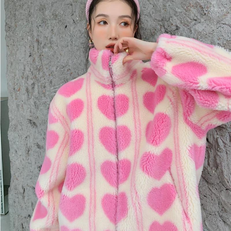 Women' Fur Pink Lamb Plush Coat Women' Autumn Winter Thickening Fleece Jackets 2022 Design Love Shape Cute Faux Short, Picture shown
Women' Fur Pink Lamb Plush Coat Women' Autumn Winter Thickening Fleece Jackets 2022 Design Love Shape Cute Faux Short, Picture shown
