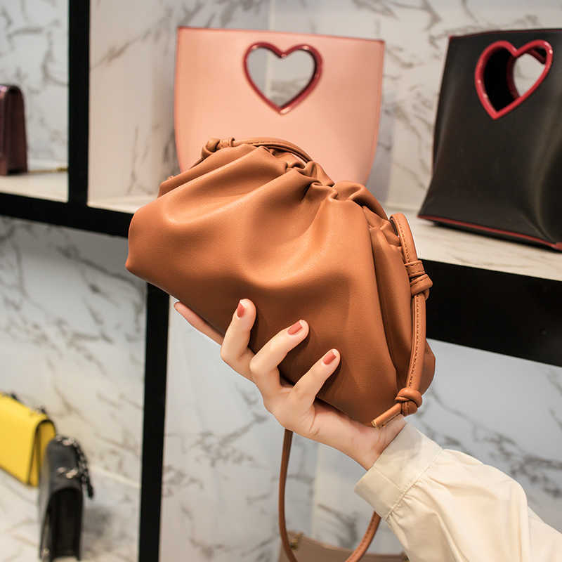 Totes Bags Ladies Fashion Folded Cloud Soft Leather Crossbody One Shoulder Clutch Casual Dumpling Luxury Brand Women's 221103, Gold
Totes Bags Ladies Fashion Folded Cloud Soft Leather Crossbody One Shoulder Clutch Casual Dumpling Luxury Brand Women's 221103, Gold