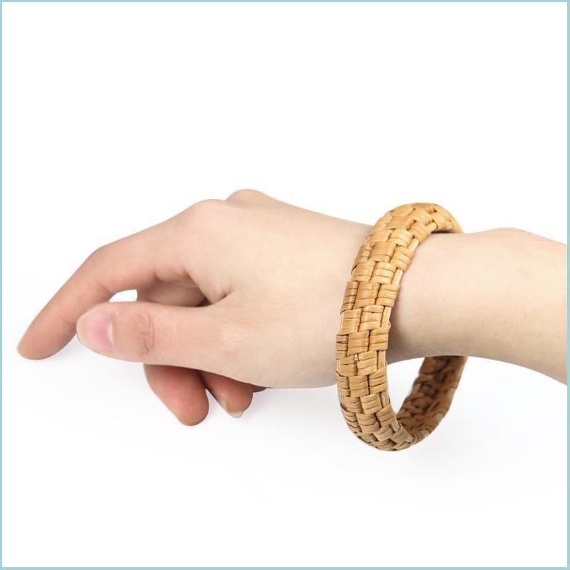 Bangle Bangle Natural Original Handwoven Wood Bamboo Ethnic Style Simple Wide Bracelet Environmentalists Jewelry Accessories Art Dro Dhtz3
Bangle Bangle Natural Original Handwoven Wood Bamboo Ethnic Style Simple Wide Bracelet Environmentalists Jewelry Accessories Art Dro Dhtz3