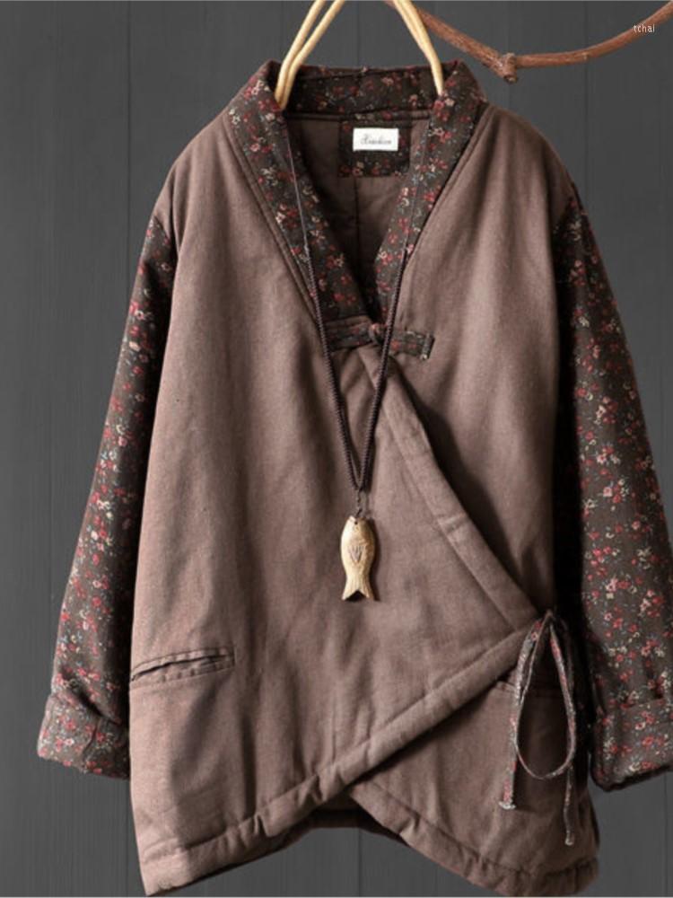 Women's Trench Coats Warm Women Parkas 2022 National Cotton-padded Lace Up Loose Printing Floral Chinese Thick Coat Female YoYiKamomo, Red
Women's Trench Coats Warm Women Parkas 2022 National Cotton-padded Lace Up Loose Printing Floral Chinese Thick Coat Female YoYiKamomo, Red