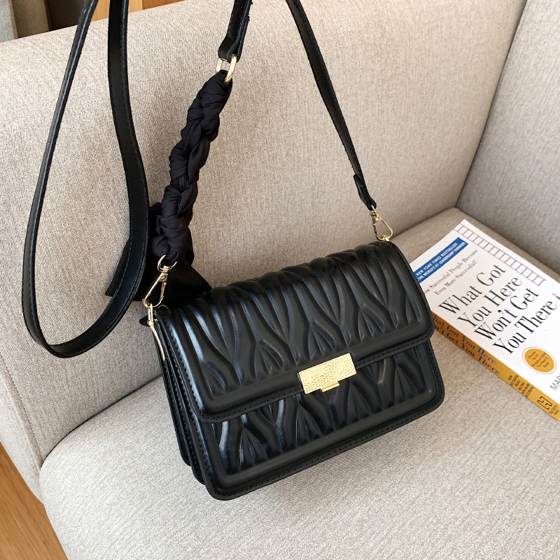 Women Inclined Shoulder Bags Fashion casual Womens Bag Small Handbag Totes High-capacity Leather Large volume wholesale Girl Mobile Phone Bag Black 1273, White
Women Inclined Shoulder Bags Fashion casual Womens Bag Small Handbag Totes High-capacity Leather Large volume wholesale Girl Mobile Phone Bag Black 1273, White