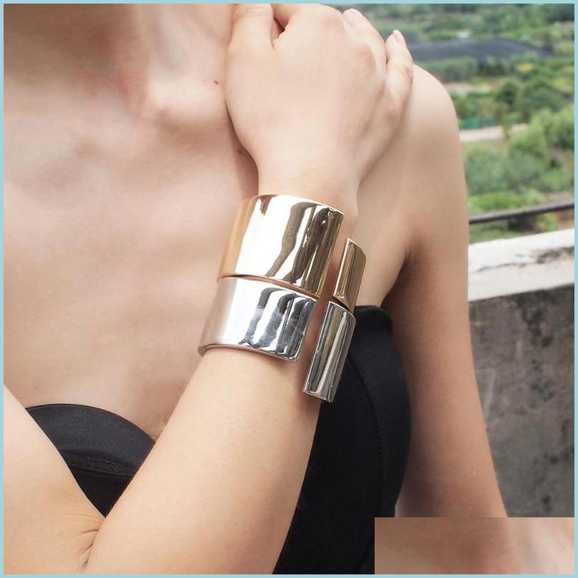 Bangle Bangle Punk Alloy Cuff Bangles Bracelets For Women Fashion Statement Big Party Accessories Golden Sier Colorbangle Drop Deliv Dhfwd
Bangle Bangle Punk Alloy Cuff Bangles Bracelets For Women Fashion Statement Big Party Accessories Golden Sier Colorbangle Drop Deliv Dhfwd
