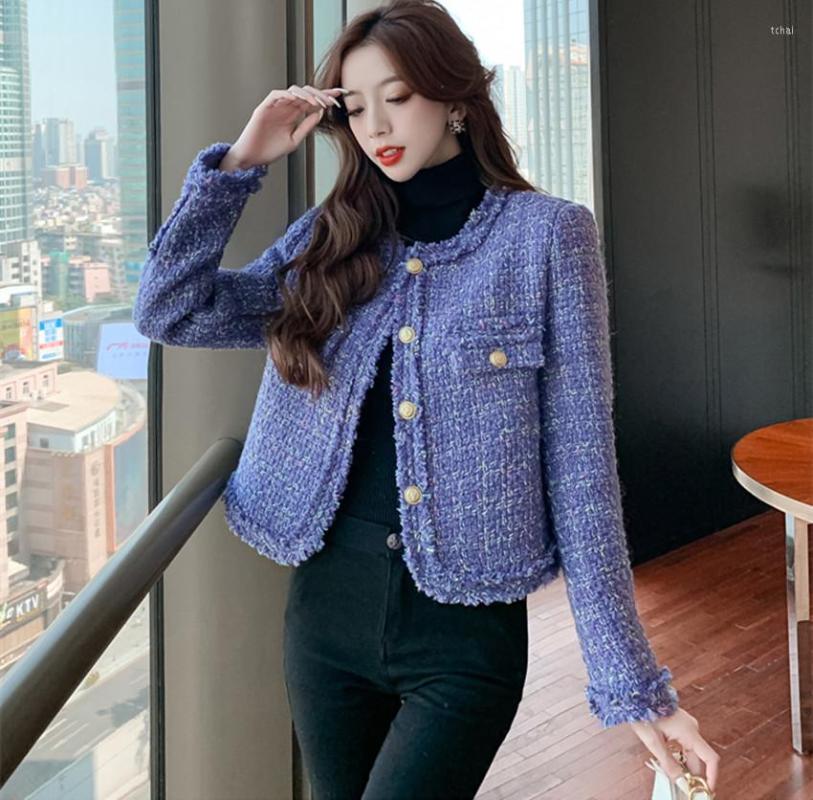 Women' Jackets 2022 Autumn Winter Purple Plaid Woolen Outerwear High Quality Women O Neck Single Breasted Tweed Tassel Short Jacket Coats, Blue
Women' Jackets 2022 Autumn Winter Purple Plaid Woolen Outerwear High Quality Women O Neck Single Breasted Tweed Tassel Short Jacket Coats, Blue