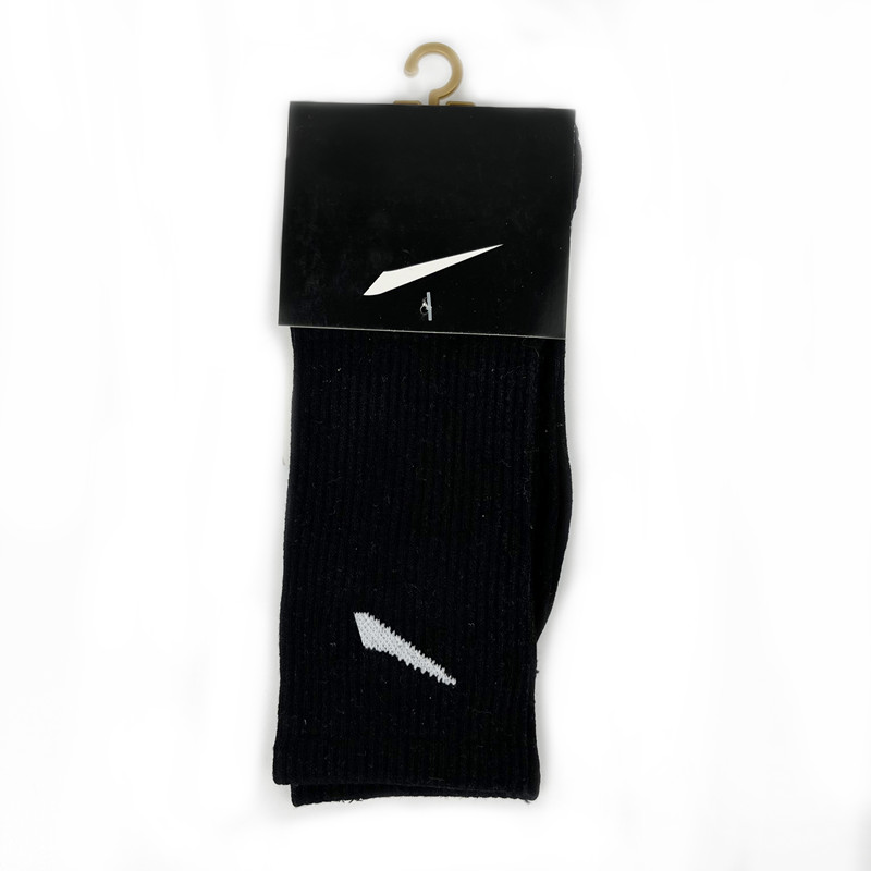Men's Socks Mens Socks Wholesale Sell All-match Classic Black White Women Men Breathable Cotton Mixing Football Basketball Sports Ankle Sockt3lr, As shown in figure
Men's Socks Mens Socks Wholesale Sell All-match Classic Black White Women Men Breathable Cotton Mixing Football Basketball Sports Ankle Sockt3lr, As shown in figure
