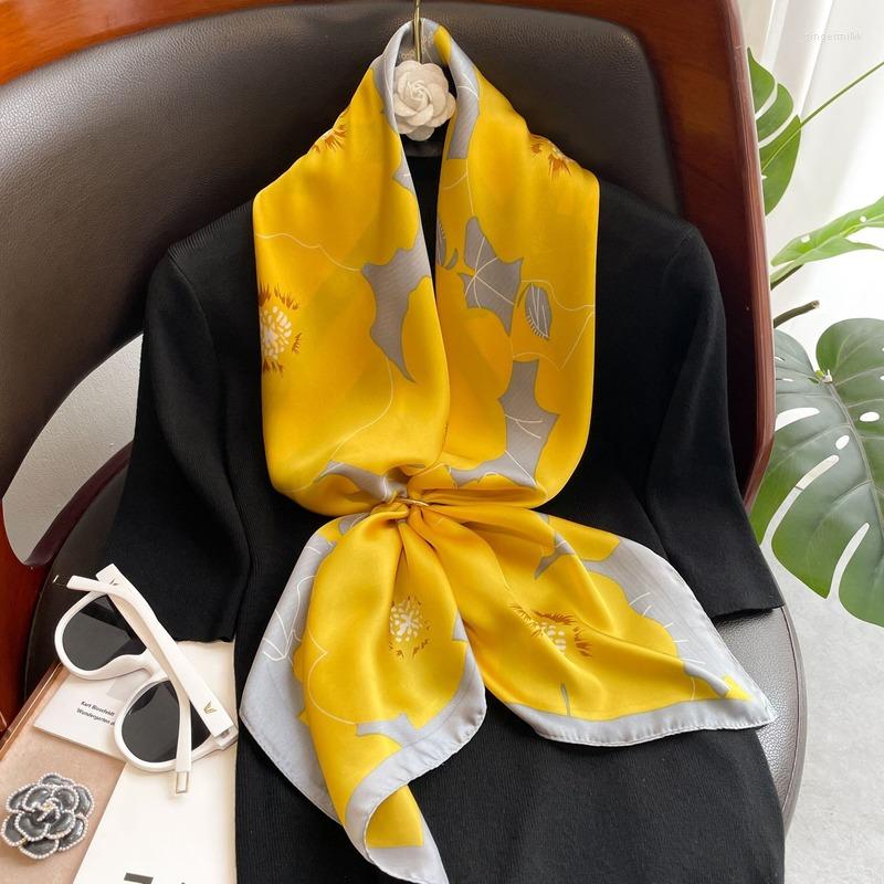 Scarves 2022 Silk Scarf Female Spring Summer 90 90cm Square Towel Sunscreen Air Conditioner Shawl Large Gauze Long Fashion
Scarves 2022 Silk Scarf Female Spring Summer 90 90cm Square Towel Sunscreen Air Conditioner Shawl Large Gauze Long Fashion