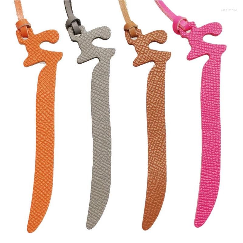 Keychains Saudi Arabia Arabic Letter Pattern Women's Bag Pendant Lettered Personality Car Charms Key Cute Keychain
Keychains Saudi Arabia Arabic Letter Pattern Women's Bag Pendant Lettered Personality Car Charms Key Cute Keychain