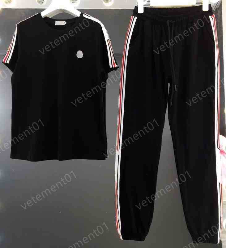 Womens Two Piece Pants Fashion Brand Colorful Striped Web T-Shirt With Track Pants 2 Piece Sets Luxury Designer Tracksuits Women Clothing
Womens Two Piece Pants Fashion Brand Colorful Striped Web T-Shirt With Track Pants 2 Piece Sets Luxury Designer Tracksuits Women Clothing