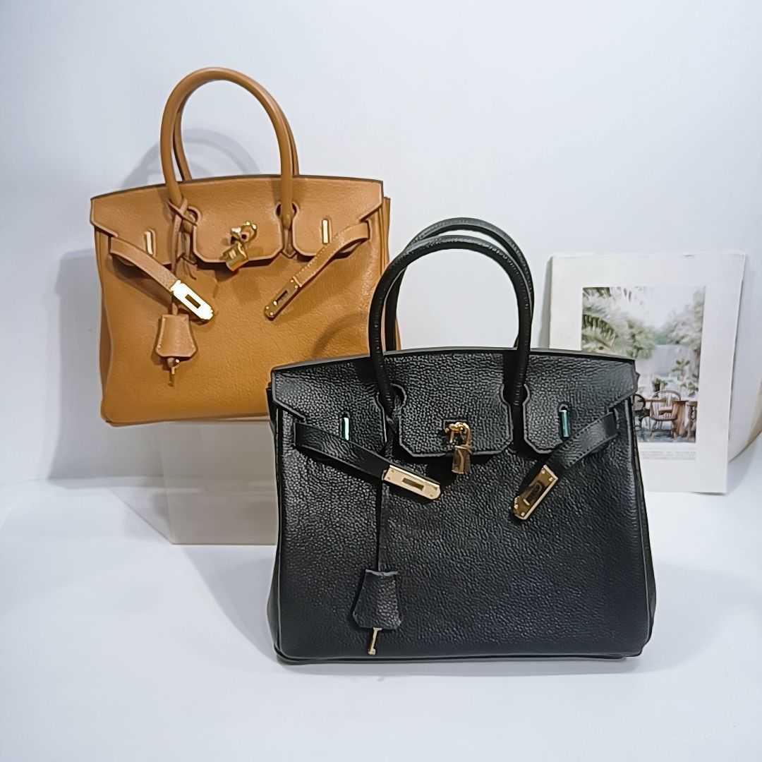 h bag Head layer H ermese leather briki fashion classic bag 30cm top hand Large capacity women new, Not for sale do not shoot
h bag Head layer H ermese leather briki fashion classic bag 30cm top hand Large capacity women new, Not for sale do not shoot