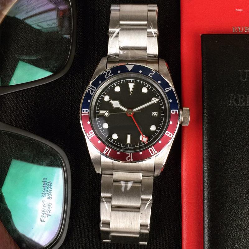 Wristwatches Luminous 41MM GMT Automatic Mechanical Steel Folding Buckle Men Watch Srew Crown Wrist A26, 01
Wristwatches Luminous 41MM GMT Automatic Mechanical Steel Folding Buckle Men Watch Srew Crown Wrist A26, 01