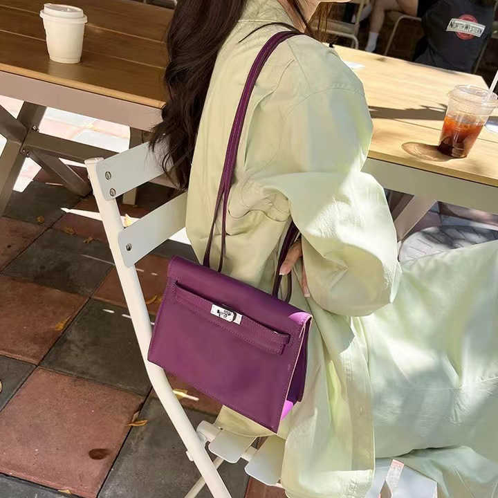 Designer Bag Hermee Bags Cross Danses Crossbody Handbags Tote One Swift Purple Cowhide Shoulder Dancing Anemone Body Women's, Elephant grey
Designer Bag Hermee Bags Cross Danses Crossbody Handbags Tote One Swift Purple Cowhide Shoulder Dancing Anemone Body Women's, Elephant grey