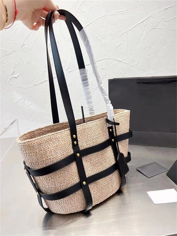 designer bag Women's Classic Leather Straw Woven Bag Fashionable and Novelty Portable Crossbody Bag Playing Cards The same
designer bag Women's Classic Leather Straw Woven Bag Fashionable and Novelty Portable Crossbody Bag Playing Cards The same