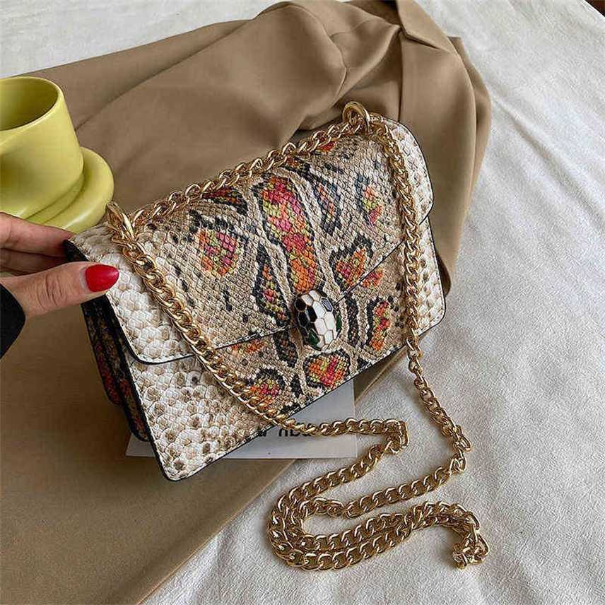 Handbags Outlet new high texture skin chain small square versatile One Shoulder Messenger head lock Vintage Women's bag, Gray
Handbags Outlet new high texture skin chain small square versatile One Shoulder Messenger head lock Vintage Women's bag, Gray