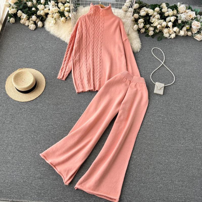 Women's Two Piece Pants Autumn And Winter Lazy Wind Casual Solid Color Twist Splicing High Neck Sweater Plus Rolled Wide Leg Two-piece Set, Black
Women's Two Piece Pants Autumn And Winter Lazy Wind Casual Solid Color Twist Splicing High Neck Sweater Plus Rolled Wide Leg Two-piece Set, Black