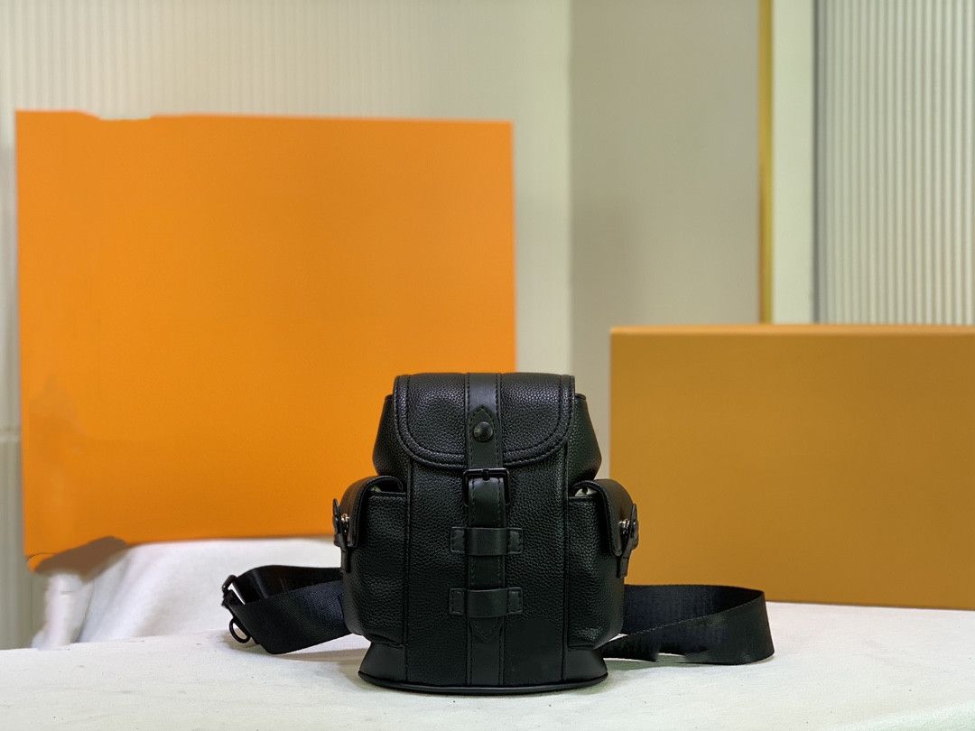 highs quality Designer backpacks Schoolbag Purse Fashion Backpack School Students Boy Mini Bags For Girls travelling bag
highs quality Designer backpacks Schoolbag Purse Fashion Backpack School Students Boy Mini Bags For Girls travelling bag