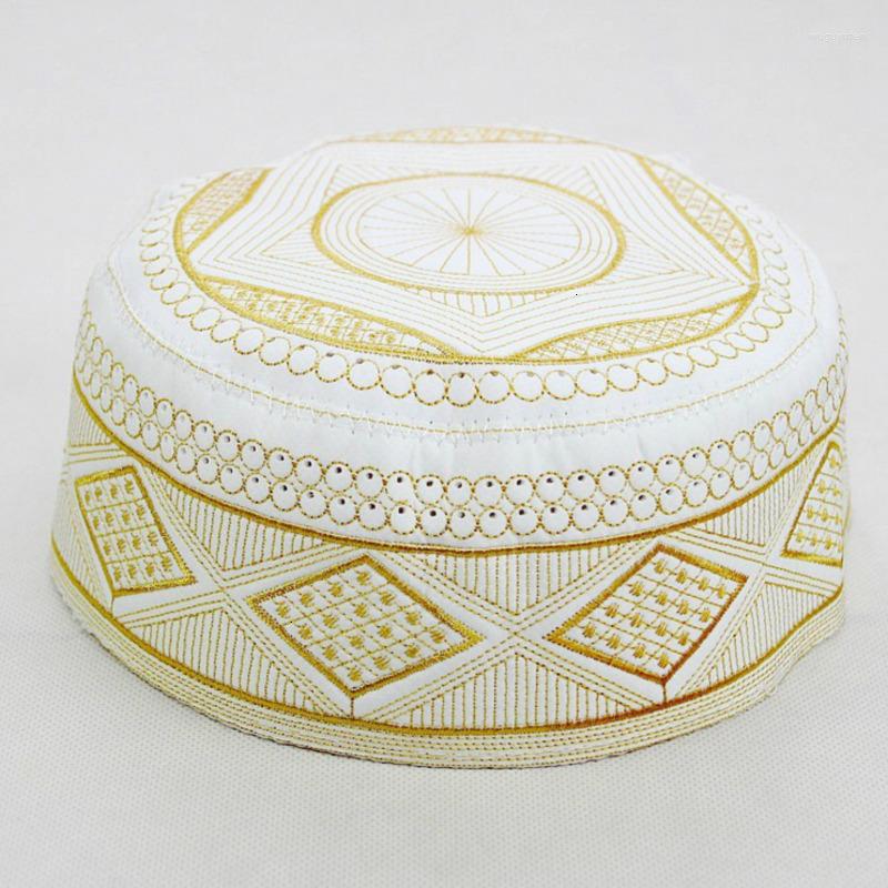 Ethnic Clothing Moslim Men Caps Yellow Cotton Muslim Hats Embroidery Turkish Prayer Arabe Satin Bonnet Kippah Topi Kippot Islamic
Ethnic Clothing Moslim Men Caps Yellow Cotton Muslim Hats Embroidery Turkish Prayer Arabe Satin Bonnet Kippah Topi Kippot Islamic